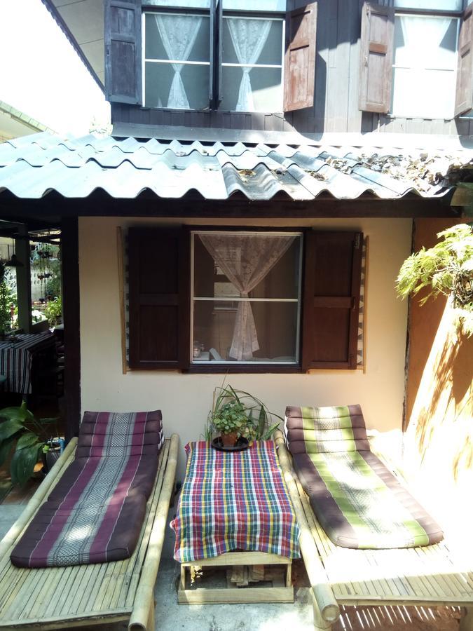 Twin House @ Tapae Hostel เชียงใหม่ ภายนอก รูปภาพ