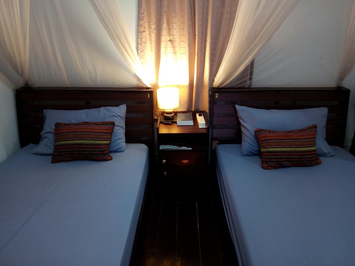 Twin House @ Tapae Hostel เชียงใหม่ ภายนอก รูปภาพ
