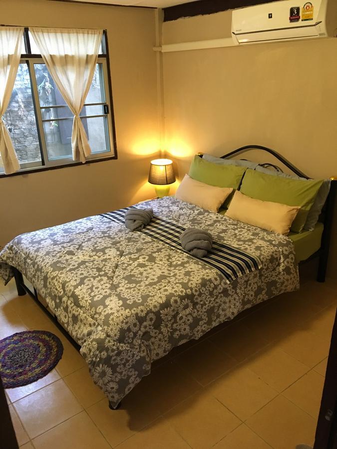 Twin House @ Tapae Hostel เชียงใหม่ ภายนอก รูปภาพ