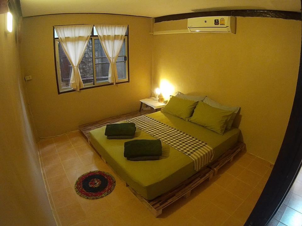 Twin House @ Tapae Hostel เชียงใหม่ ภายนอก รูปภาพ