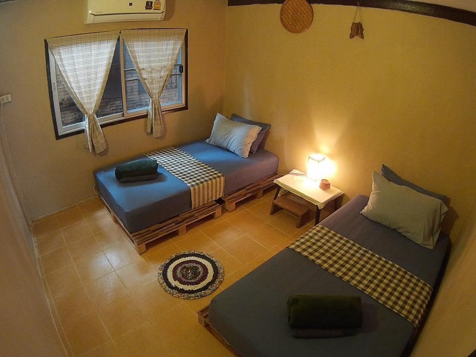 Twin House @ Tapae Hostel เชียงใหม่ ภายนอก รูปภาพ